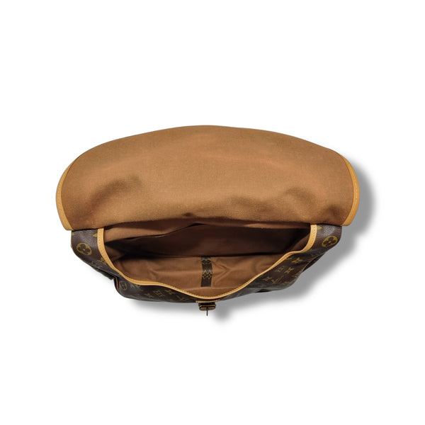 Louis Vuitton Saumur 35 Monogram Ghw