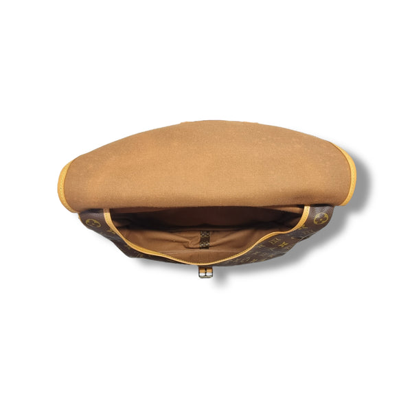 Louis Vuitton Saumur 35 Monogram Ghw