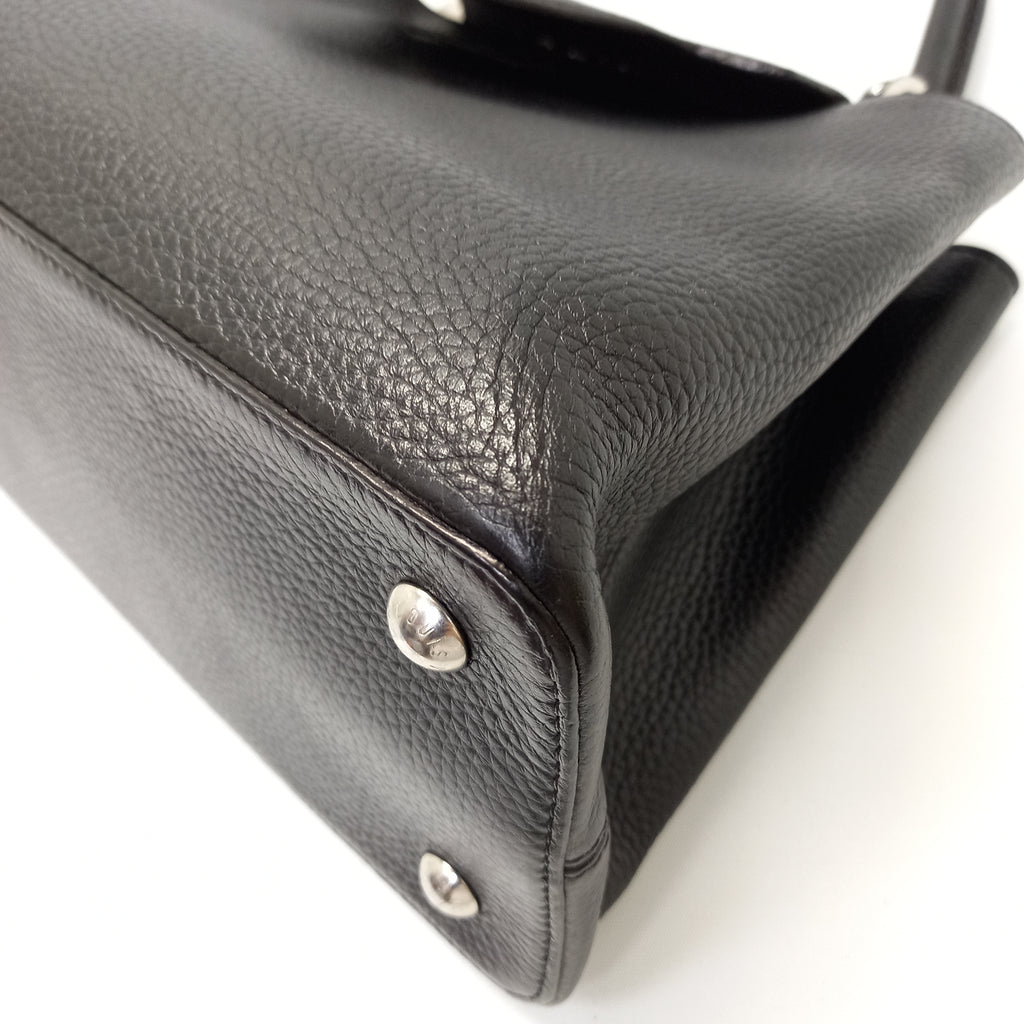 Louis Vuitton Black Taurillon Leather Capucines GM Bag Louis