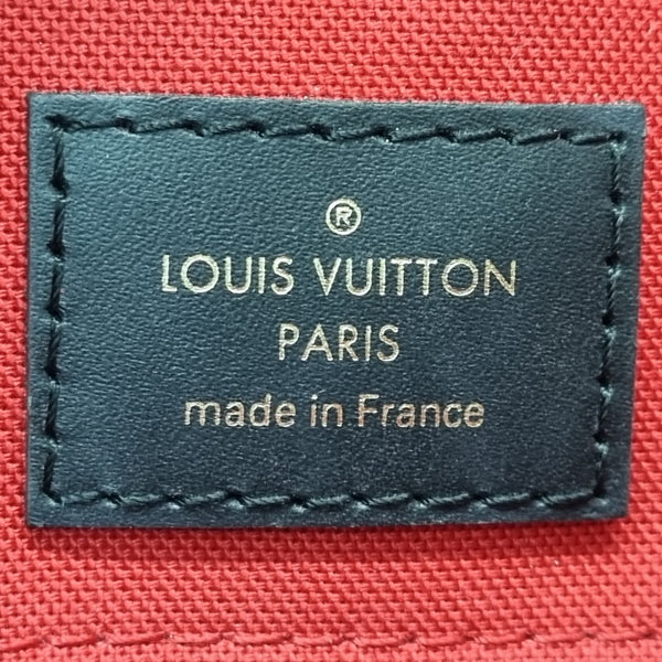 Louis Vuitton OnTheGo GM Monogram Giant Reverse Brass Hardware