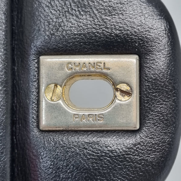 Chanel Vintage Classic Medium Double Flap Vintage Lambskin Ghw (Black)