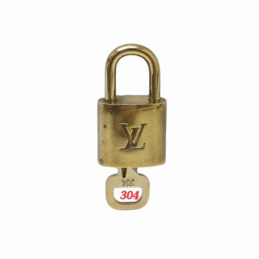 Louis Vuitton Lock and 1 Key Ghw