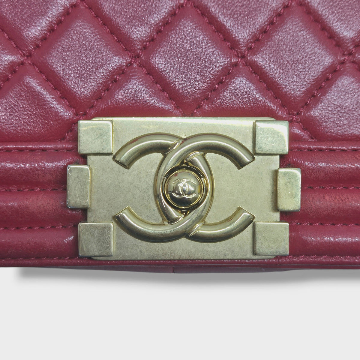 Chanel Boy Large Lambskin Ghw (Red)