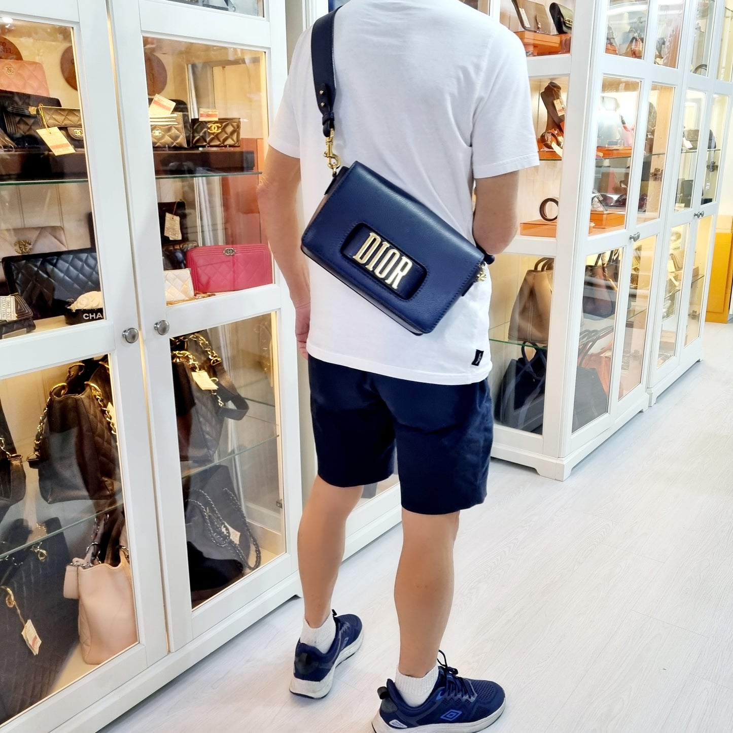 Christian Dior Dio(r)evolution Leather Crossbody Ghw (Navy Blue)