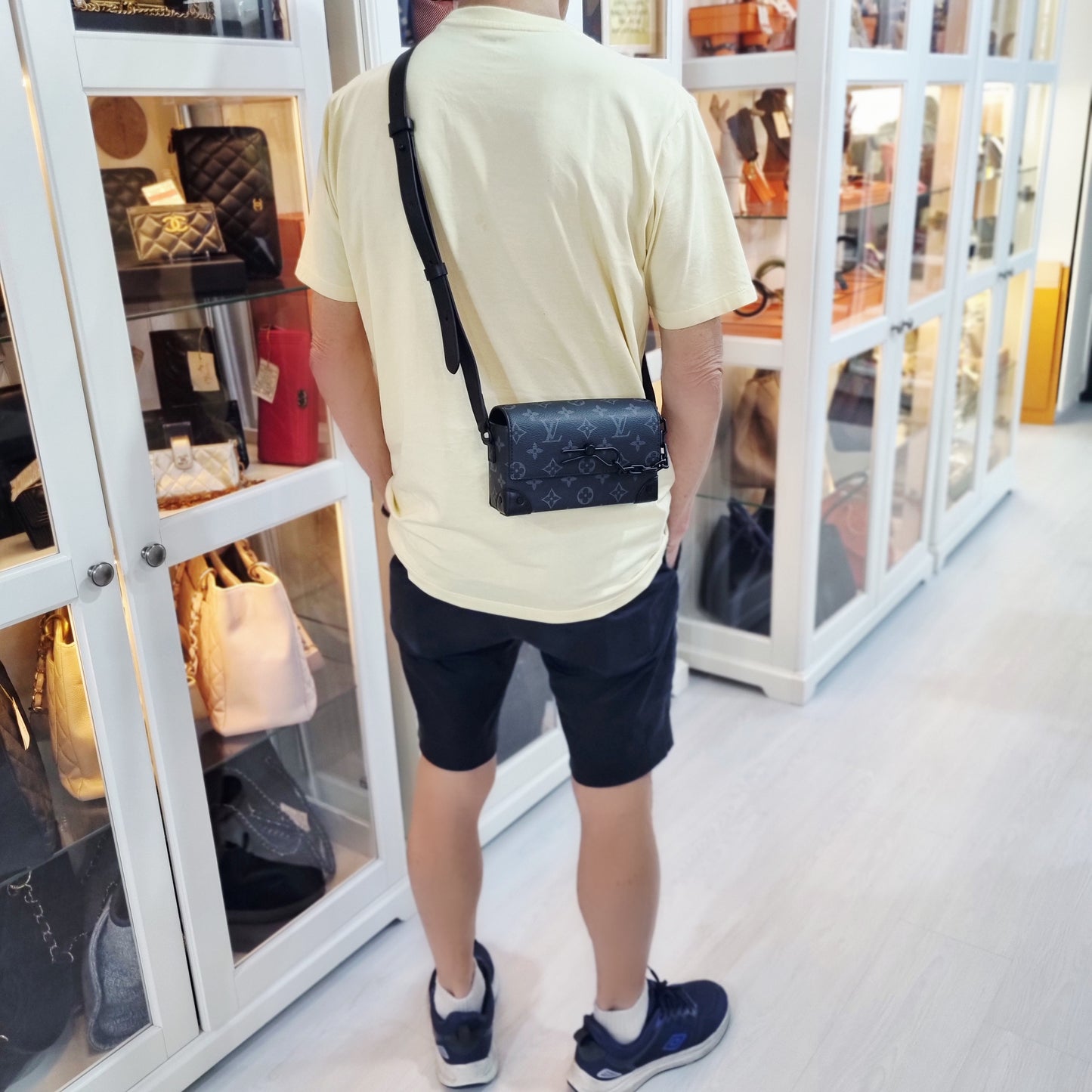 Louis Vuitton Steamer Wearable Wallet Monogram Eclipse Black Hw