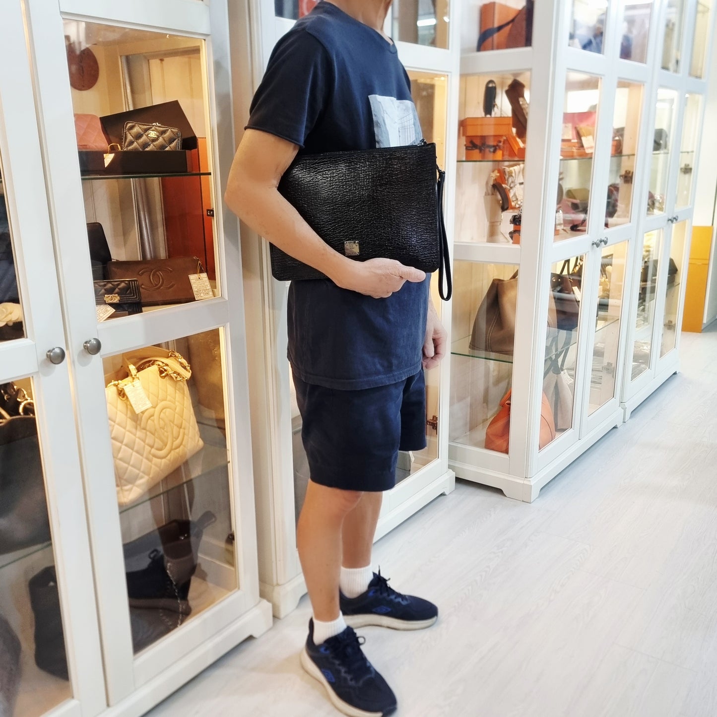 MCM Cyber Studded Leather Clutch Shw (Black/Blue)