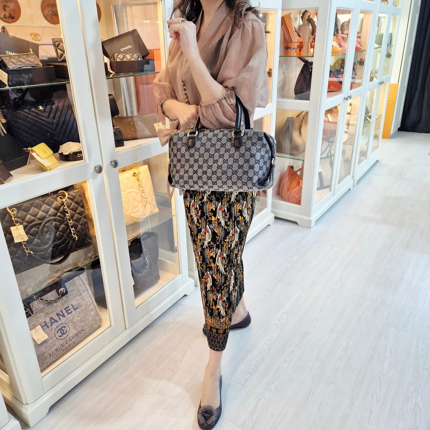 Gucci GG Joy Crystal Canvas Boston Bag Shw (Black Crystal)