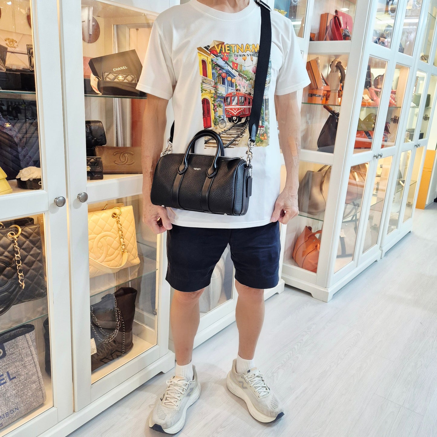 Coach Compass 25 Leather Boston Bag Shw (Black)