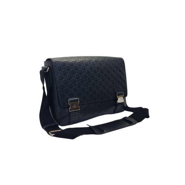 Gucci Signature Leather Messenger Bag Shw (Black)
