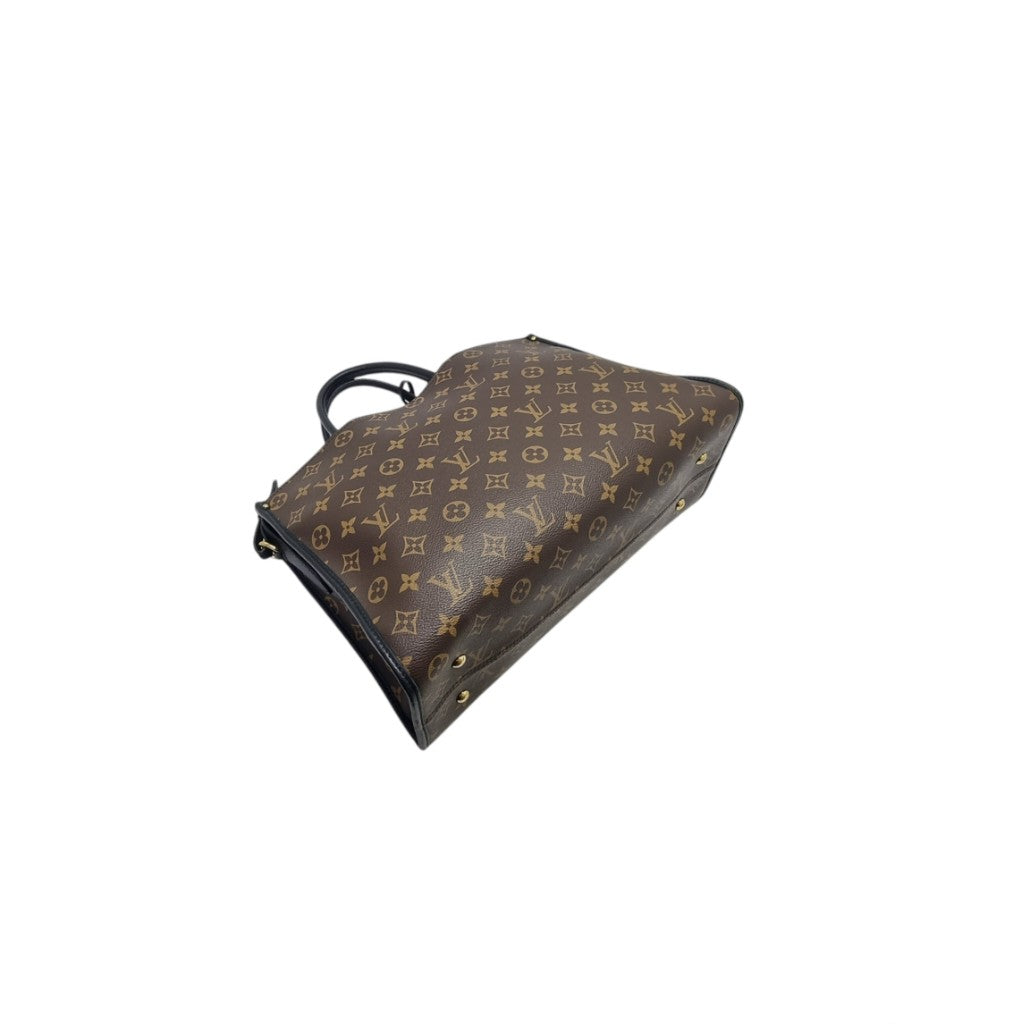 Louis Vuitton Popincourt MM Monogram Black