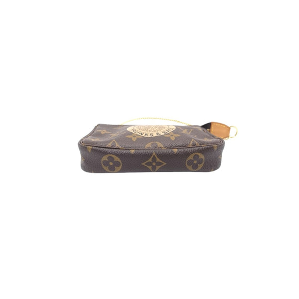 Louis Vuitton Limited Editions (Trunks & Bags) Mini Pochette Accessories Monogram Ghw