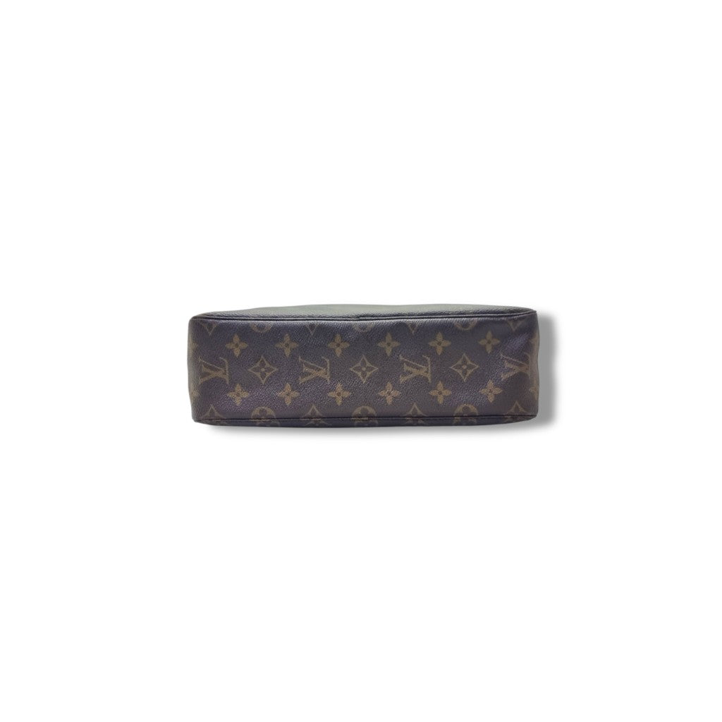 Louis Vuitton Trousse Toilette 28 Monogram Ghw