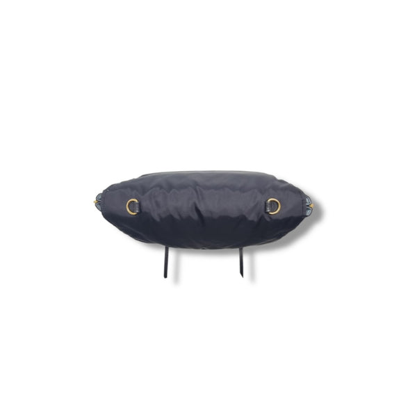 Prada Nylon Etiquette Messenger Bag Ghw (Black)