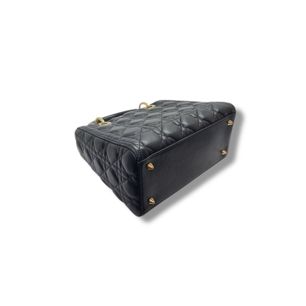 Christian Dior Lady Dior Medium Cannage Lambskin Ghw (Black)