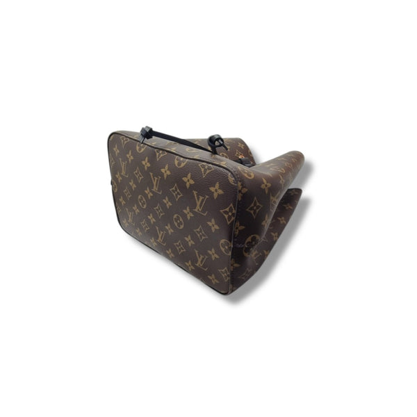 Louis Vuitton Neo Noe MM Monogram Black Ghw