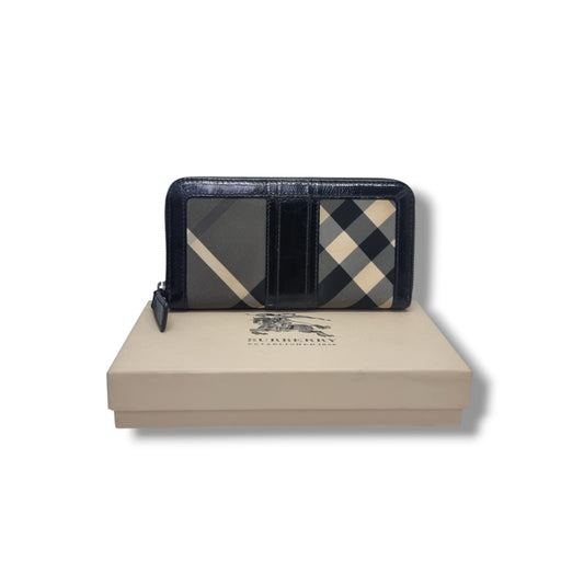 Burberry Zip Around Wallet Beat Check Nylon Patent Leather Shw (Black)
