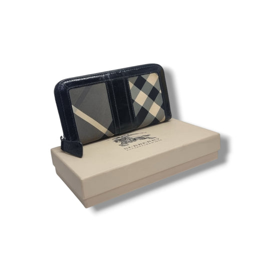 Burberry Zip Around Wallet Beat Check Nylon Patent Leather Shw (Black)