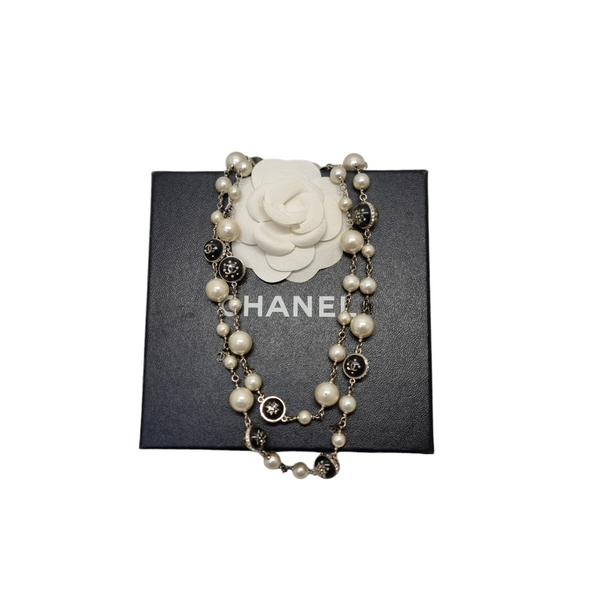 Chanel Necklace Paris Moscow 2009 Collection Metal Glass (White/Gold)