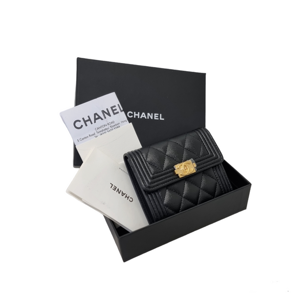 Chanel Boy Trifold Compact Wallet Caviar Ghw (Black)