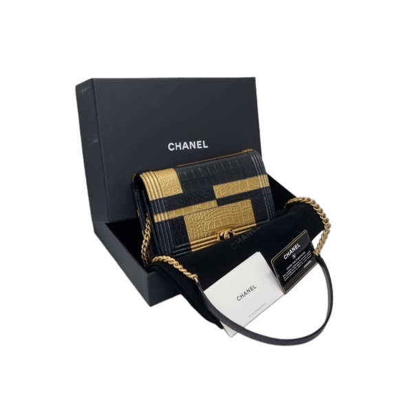 Chanel Boy WOC Croc Python Calfskin Embossed Ghw ( Black/Gold)