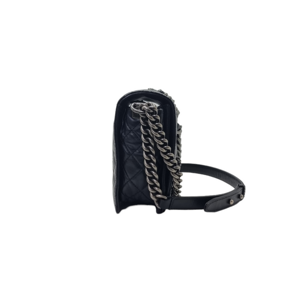 Chanel Boy Flap Enchained Medium Lambskin Ruthenium Hw (Black)