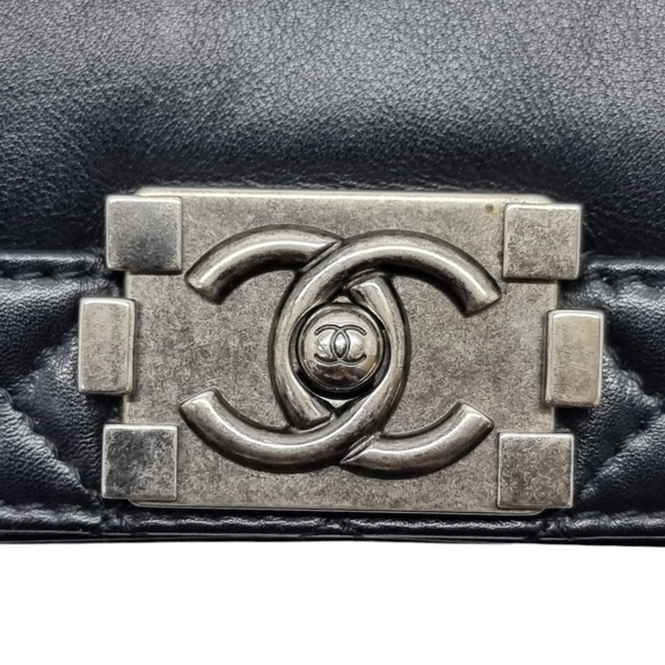 Chanel Boy Flap Enchained Medium Lambskin Ruthenium Hw (Black)