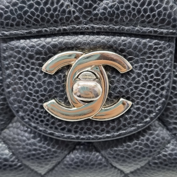 Chanel Classic Medium Double Flap Shw (Black)