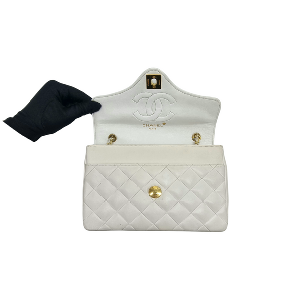 Chanel Vintage Small Flap Bag Lambskin Ghw (Ivory/White)