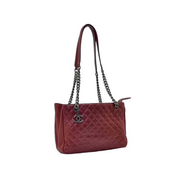 Chanel Matelasse Caviar Shoulder Bag Shw (Burgundy)