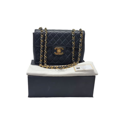 Chanel Vintage Jumbo Flap Lambskin Ghw (Black)