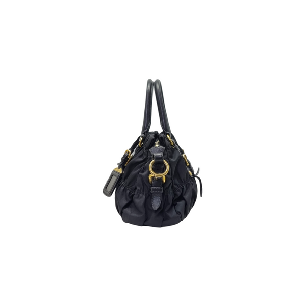 Prada BN1407 Gaufre Nylon Tote Ghw (Black)