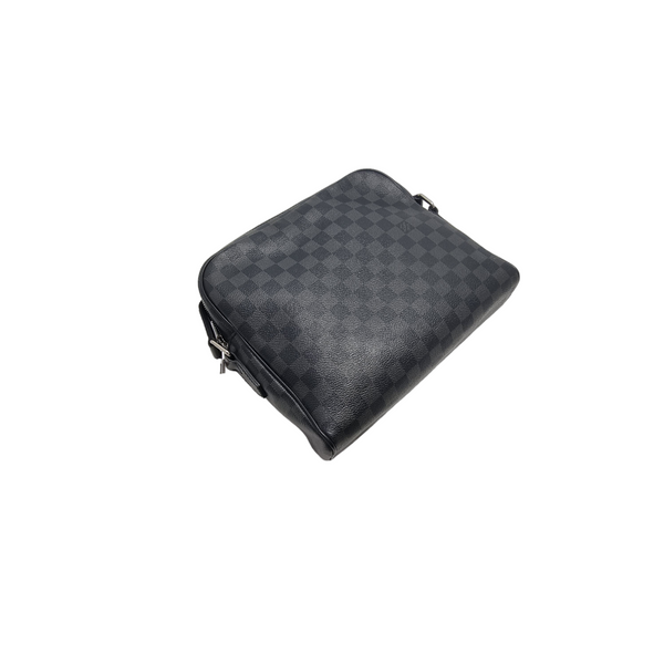 Louis Vuitton Dayton Reporter PM Damier Graphite Shw