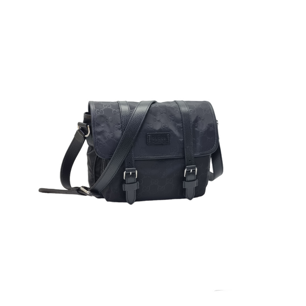 Gucci GG Guccissima Nylon Messenger Bag Shw (Black)