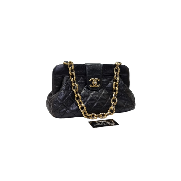 Chanel Seasonal Shoulder Bag Lambskin Ghw (Black)