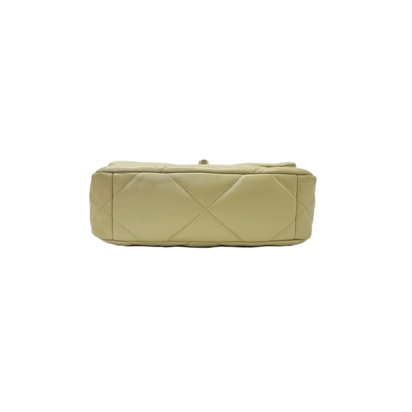 Chanel 19 Flap Small 26 Goatskin Leather 3 Tone Hardware (Pistacchio Green)