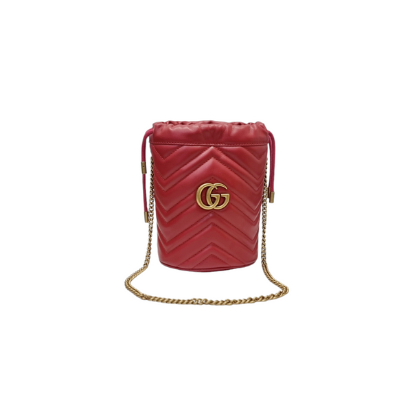 Gucci GG Marmont Matelasse Mini Bucket Bag Ghw (Red)