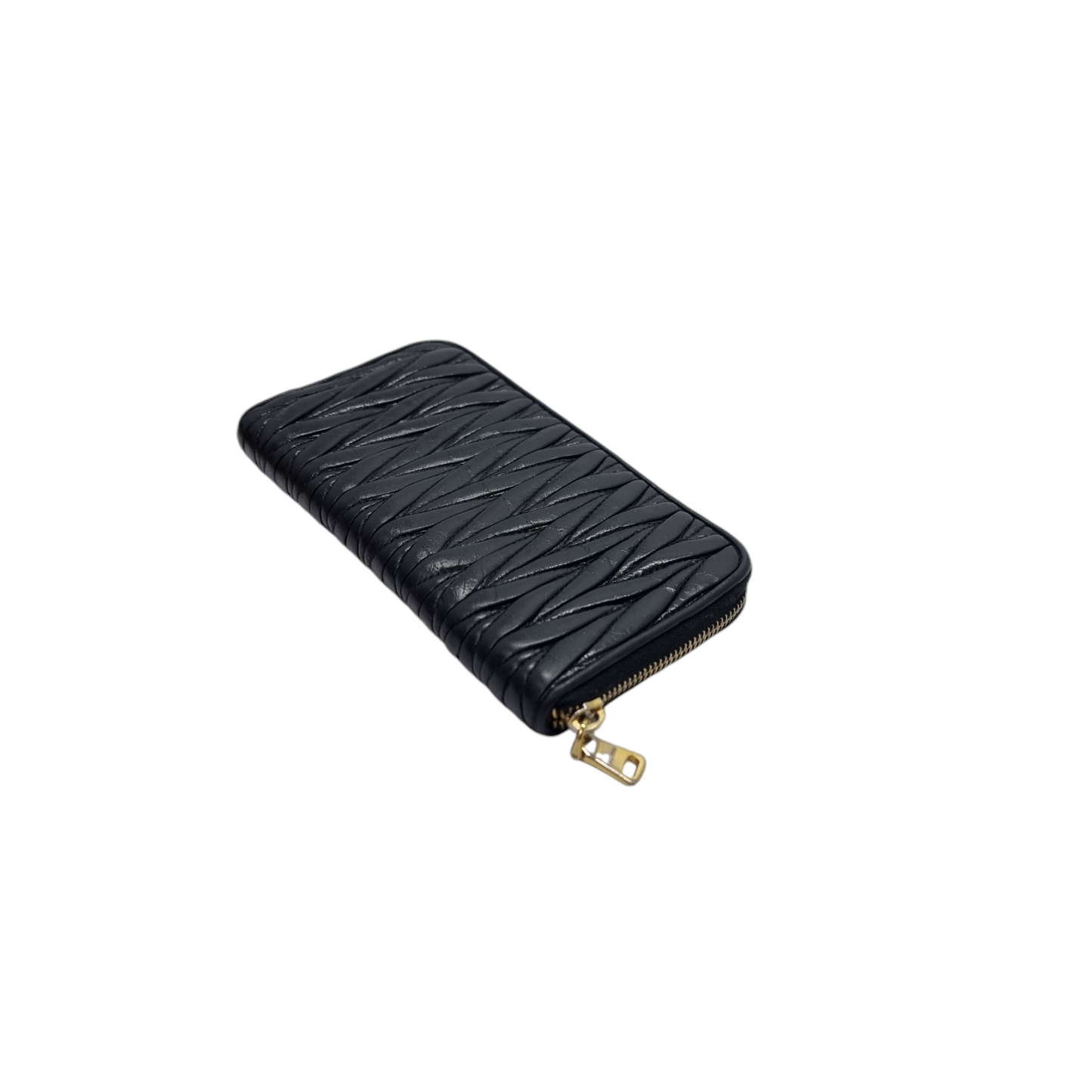 Miu Miu Matelasse Lux Leather Zippy Wallet Ghw (Black)
