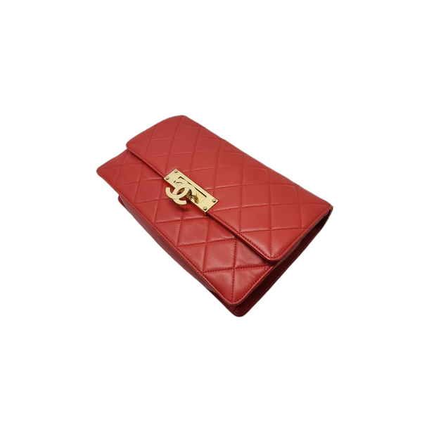 Chanel Golden Class  Flap Bag Leather Ghw (Red)