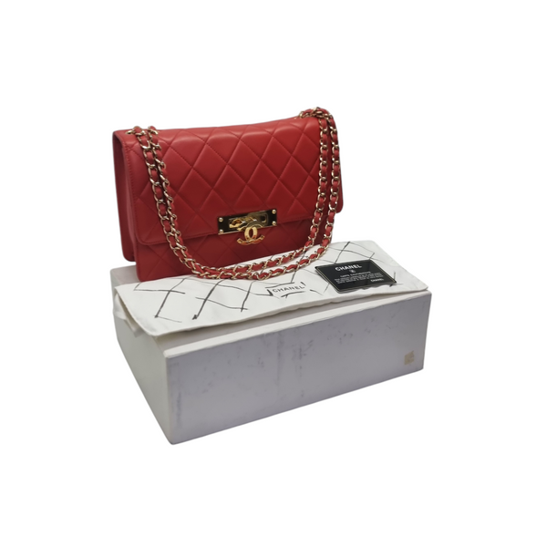 Chanel Golden Class  Flap Bag Leather Ghw (Red)