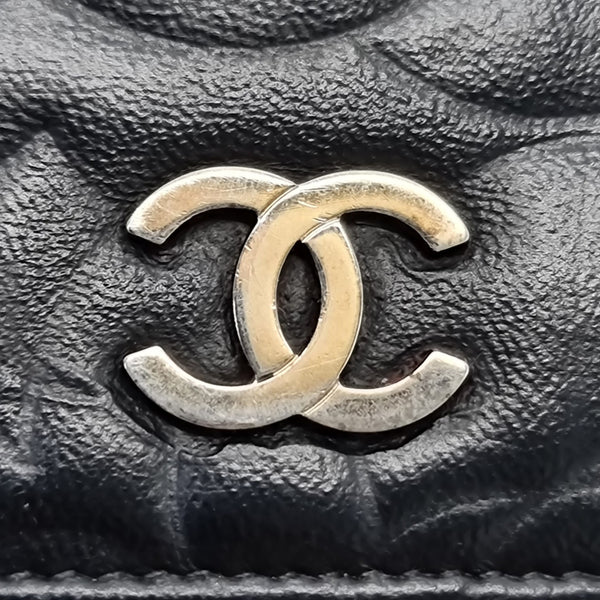 Chanel Wallet Camellia Bifold Flap Lambskin Shw (Black)