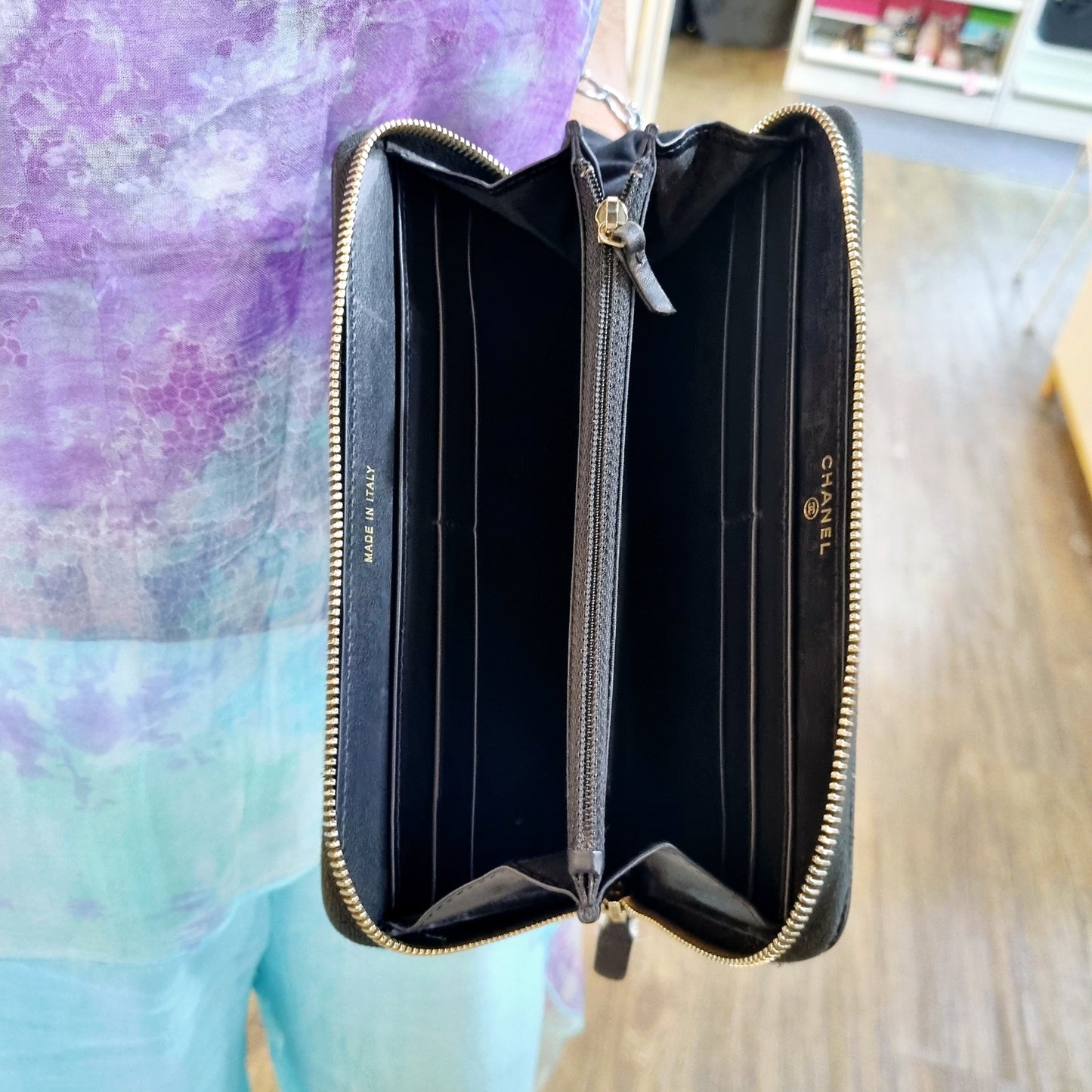 Chanel Zippy Wallet 2020 Cruise Caviar Ghw (Black)