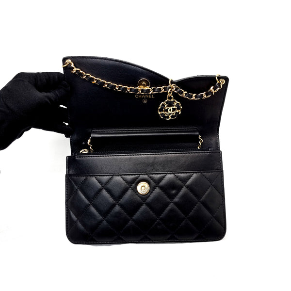 Chanel WOC CC Charm Lambskin Ghw (Black)