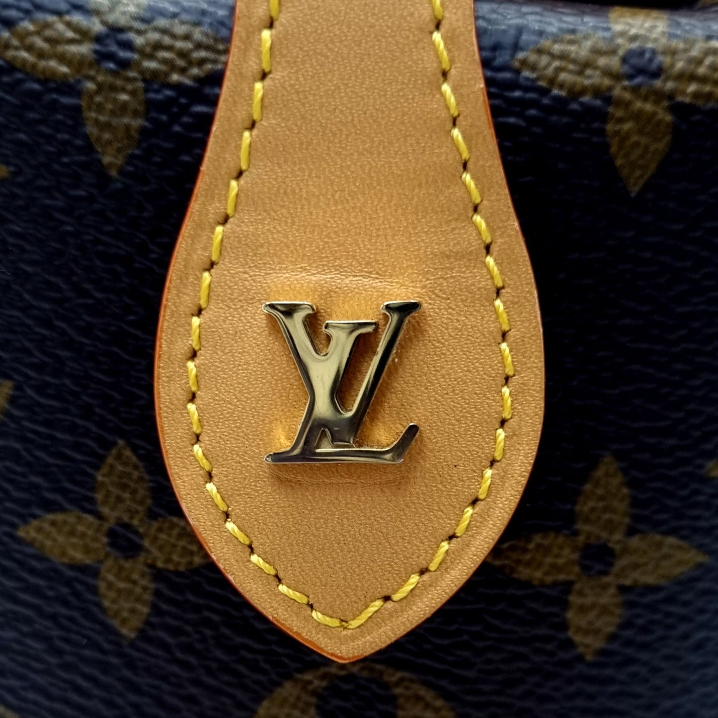 Louis Vuitton Fold Me Pouch Monogram Ghw