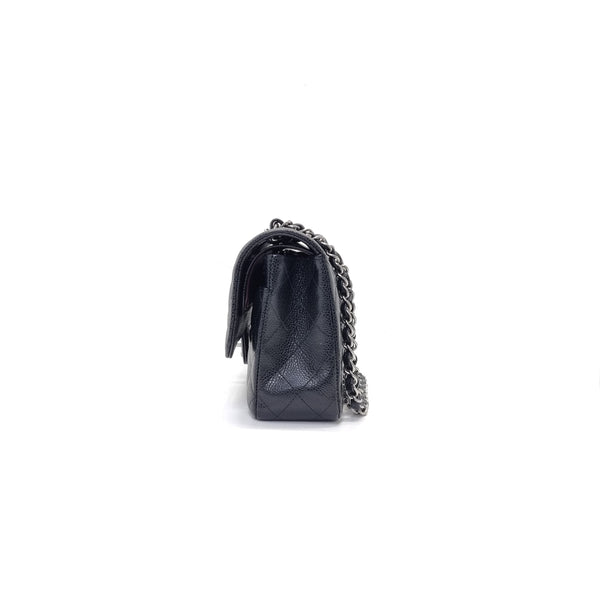 Chanel Classic Medium Double Flap Caviar Shw (Black)