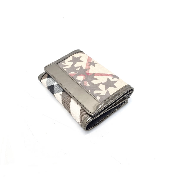 Burberry Supernova Nova Check Stars Wallet Gunmetal Hw (Grey)