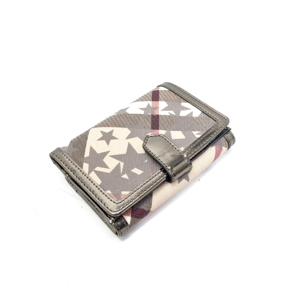 Burberry Supernova Nova Check Stars Wallet Gunmetal Hw (Grey)