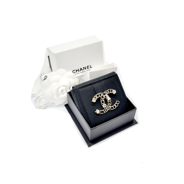 Chanel Brooch CC Coco Chanel Ghw