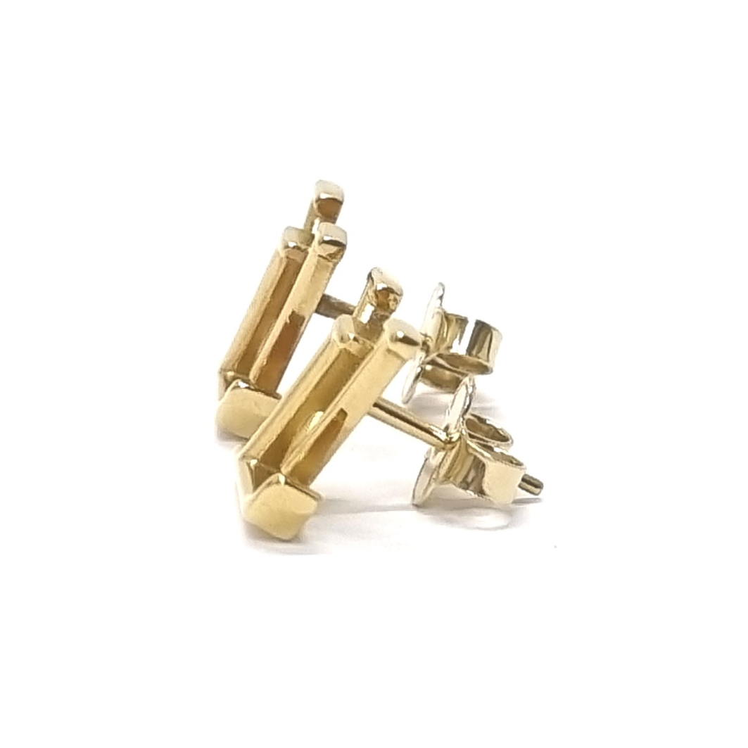 Louis Vuitton Iconic Earrings Ghw