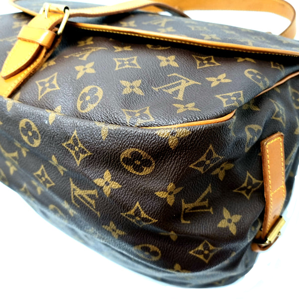 Louis Vuitton Saumur 35 Monogram Ghw