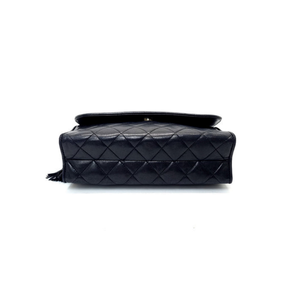 Chanel Vintage Quilted Flap With Tassel Lambskin Ghw (Black)